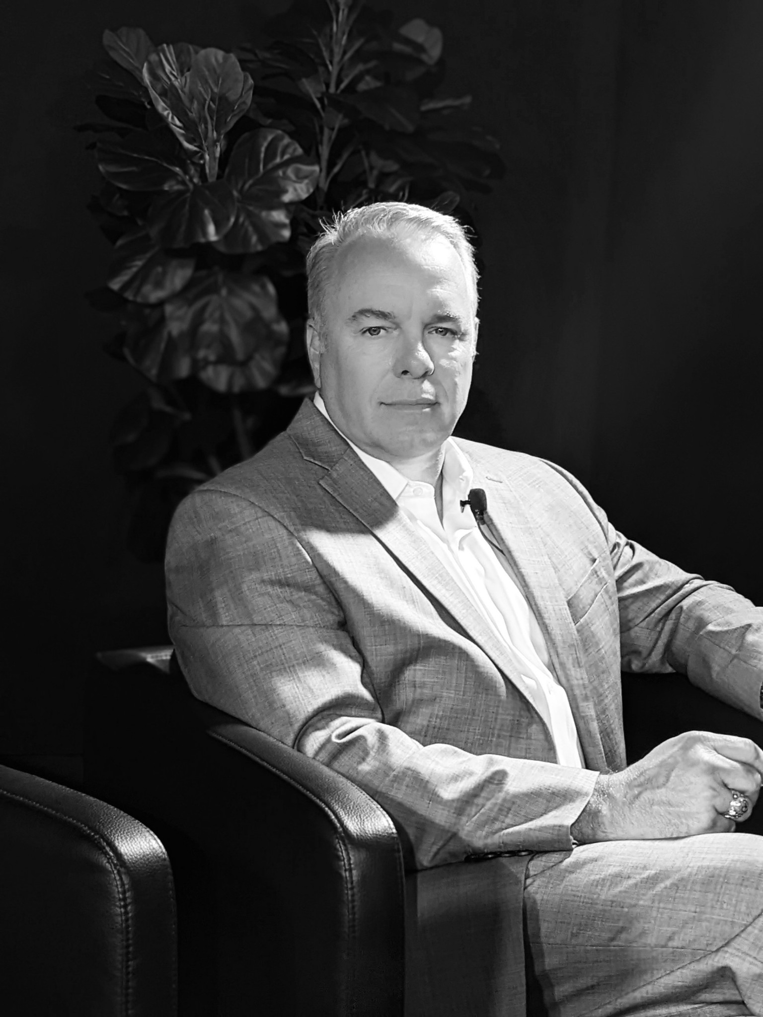 Chris Popper Headshot (1)